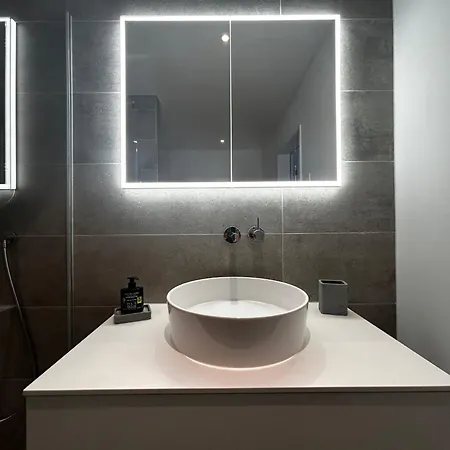 Family Apartment, Near The Whit Private Park Apartamento Locarno