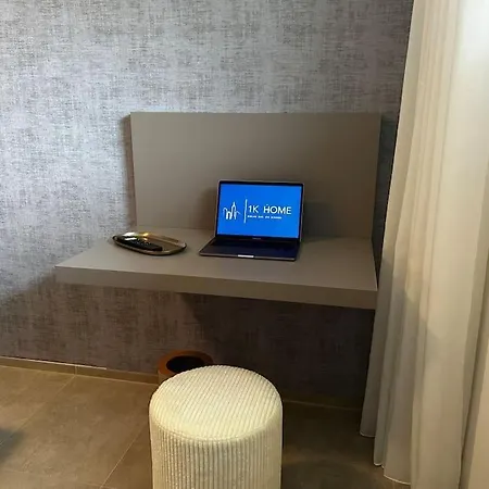 Family Apartment, Near The Whit Private Park * Locarno