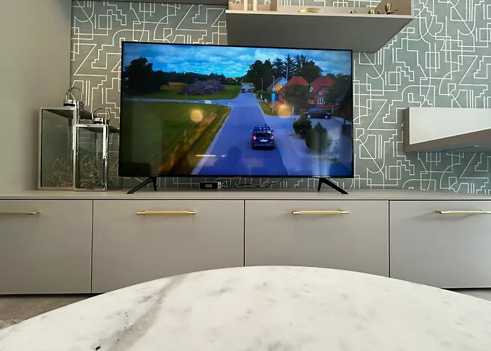 Апартаменты Family Apartment, Near The Whit Private Park *