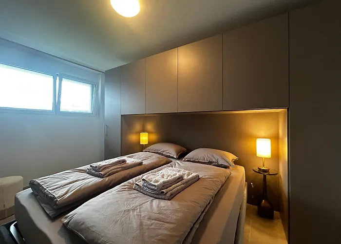 Апартаменты Family Apartment, Near The Whit Private Park *