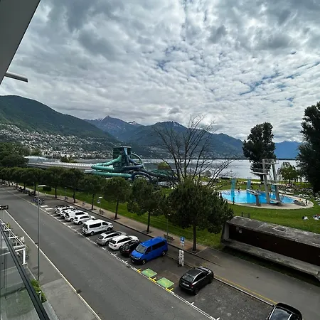 Family Apartment, Near The Whit Private Park