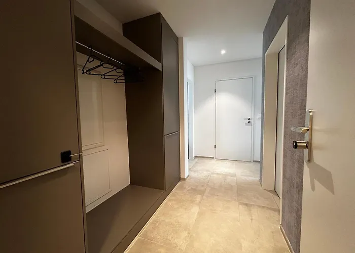 Family Apartment, Near The Whit Private Park *