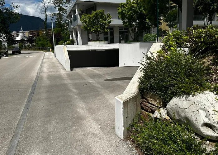 Family Apartment, Near The Whit Private Park Apartment